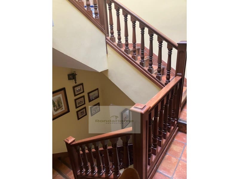 4 bedroom Villa for sale in Ronda - € 350,000 (Ref: 9761918)