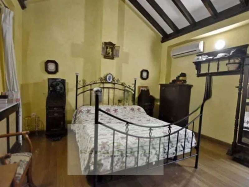 4 bedroom Villa for sale in Ronda - € 350,000 (Ref: 9761918)