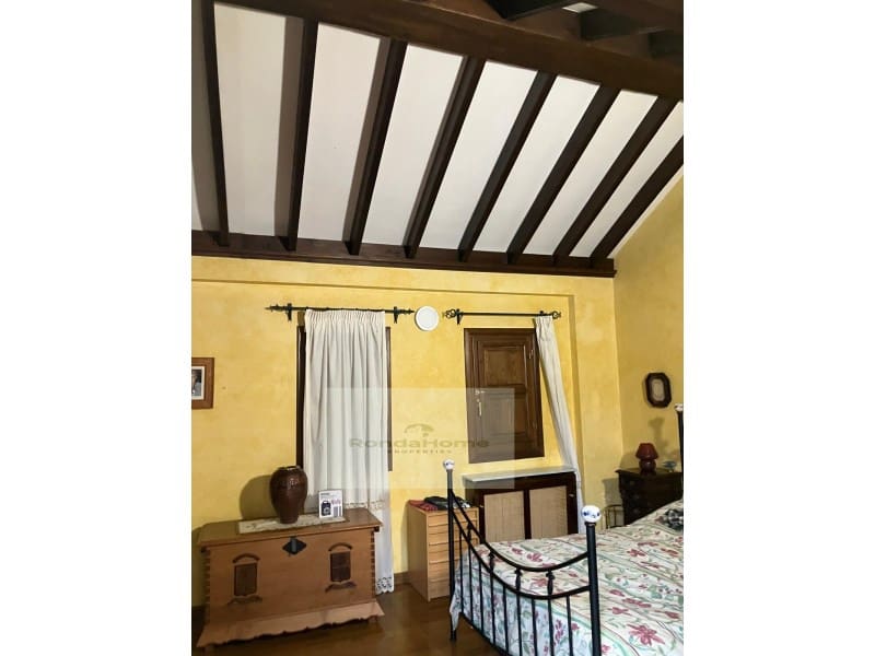 4 bedroom Villa for sale in Ronda - € 350,000 (Ref: 9761918)