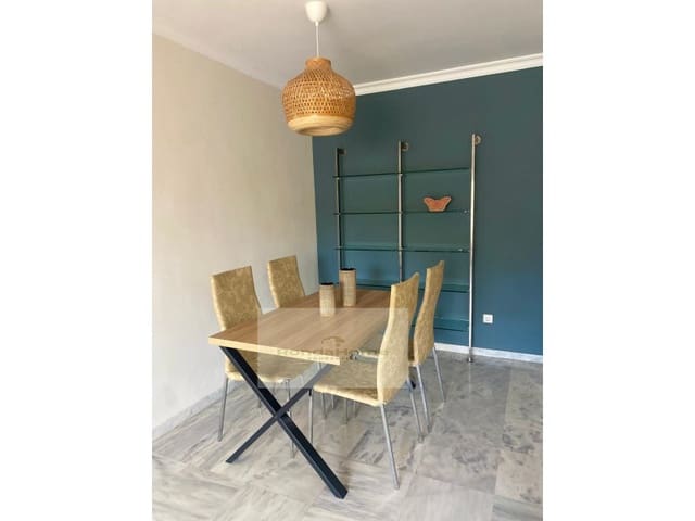 1 bedroom Flat for rent in Zona Centro Comercial Torrequebrada, Benalmádena with pool garage - € 1,200 (Ref: 9761919)