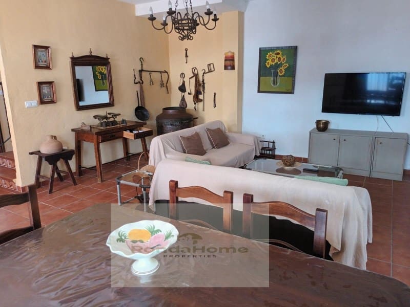 7 soverom Finca/Herregård til salgs i Jubrique - € 450 000 (Ref: 9761920)