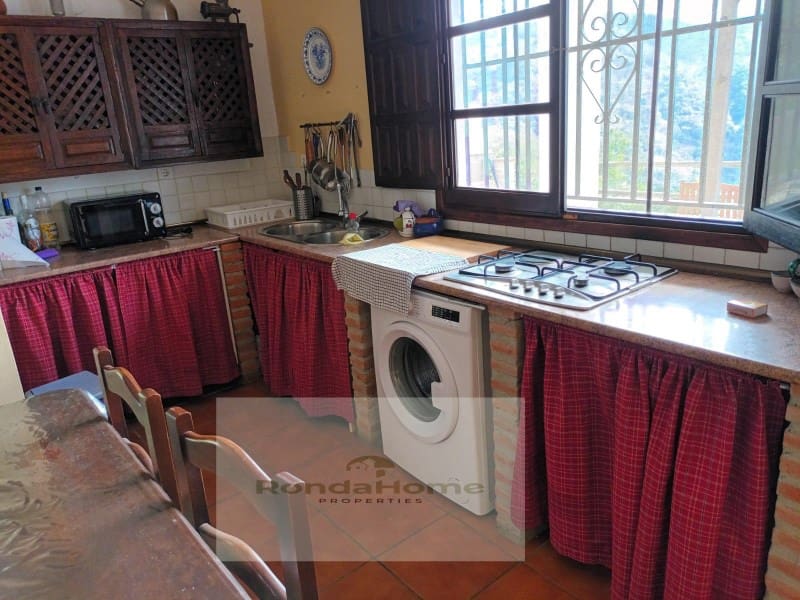 7 soverom Finca/Herregård til salgs i Jubrique - € 450 000 (Ref: 9761920)