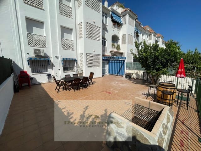 2 slaapkamer Flat te huur in Torremolinos met zwembad garage - € 1.400 (Ref: 9780466)