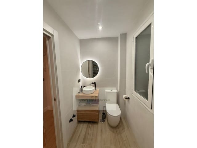 2 soveværelse Lejlighed til leje i Torremolinos - € 1.500 (Ref: 9780467)