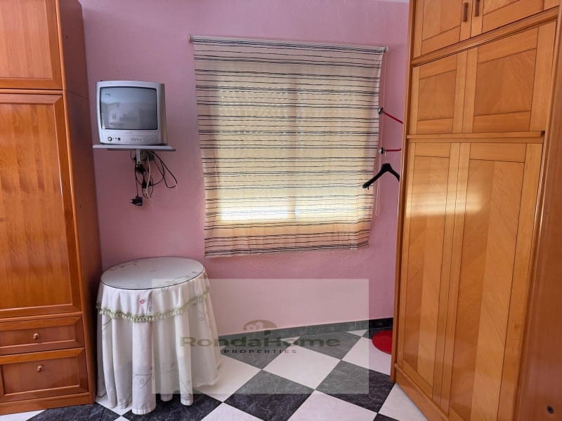 3 makuuhuone Asunto vuokrattavana paikassa Malaga kaupunki - 1 200 € (Ref: 9786987)