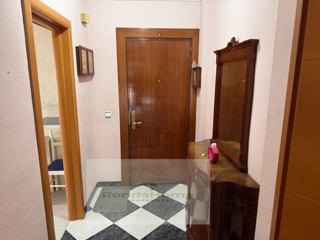 3 makuuhuone Asunto vuokrattavana paikassa Nueva Malaga, Málaga kaupunki - 1 200 € (Ref: 9786987)