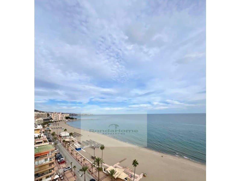 2 quarto Apartamento para arrendar em Fuengirola com piscina garagem - 1 500 € (Ref: 9786988)