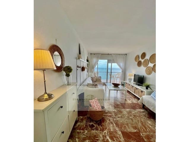 2 quarto Apartamento para arrendar em Las Gaviotas  - Carvajal, Fuengirola com piscina garagem - 1 500 € (Ref: 9786988)