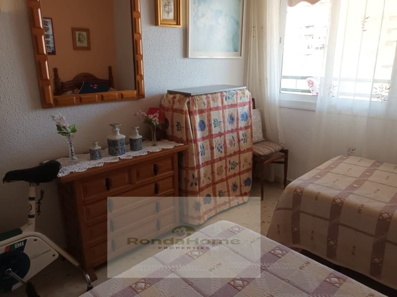 3 slaapkamer Flat te koop in Fuengirola met garage - € 405.000 (Ref: 9790971)