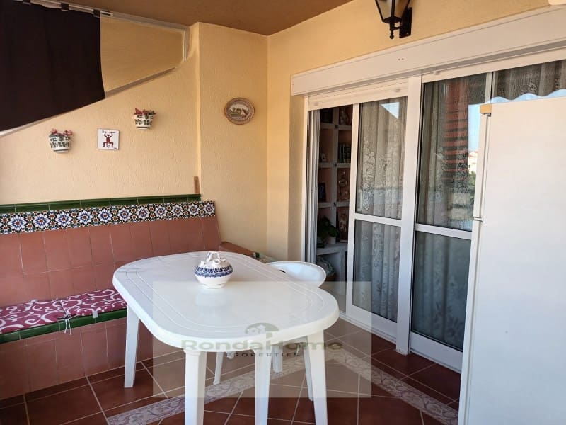 3 slaapkamer Flat te koop in Fuengirola met garage - € 405.000 (Ref: 9790971)