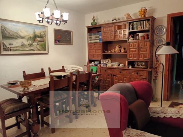 3 slaapkamer Flat te koop in Los Boliches , Fuengirola met garage - € 405.000 (Ref: 9790971)