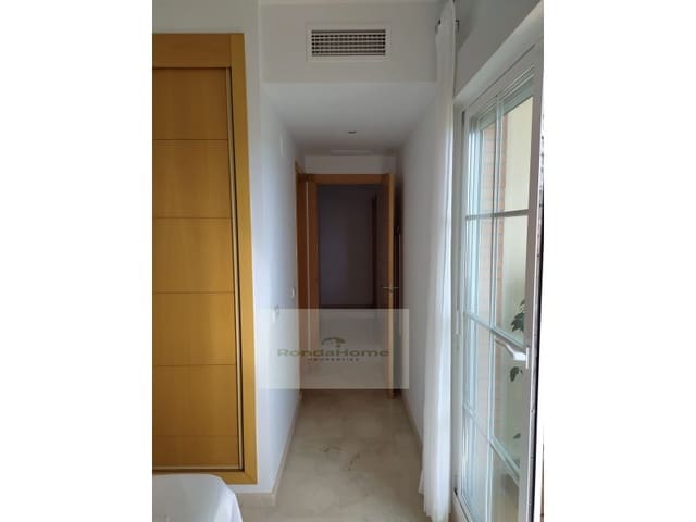 2 makuuhuone Asunto myytävänä paikassa Montealto - Monterrey, Benalmádena mukana 
autotalli - 286 000 € (Ref: 9801298)