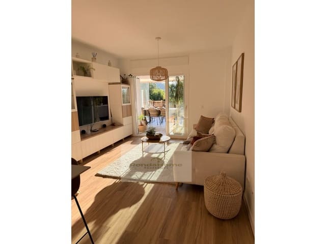 3 bedroom Flat for sale in La Reserva, Marbella with garage - € 420,000 (Ref: 9801300)