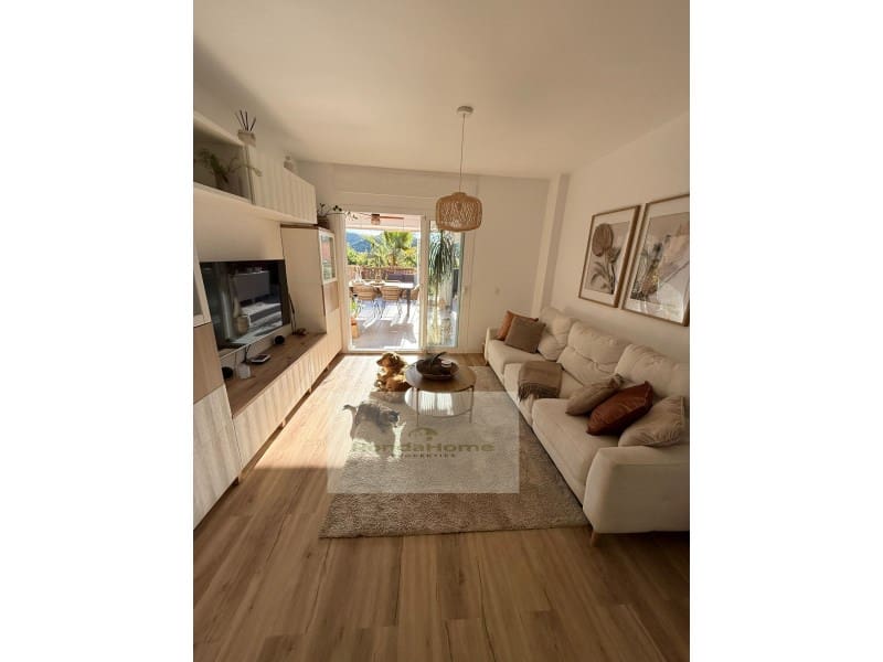 3 bedroom Flat for sale in Marbella with garage - € 420,000 (Ref: 9801300)