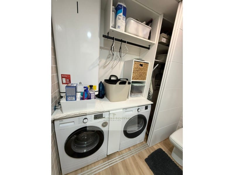 3 bedroom Flat for sale in Marbella with garage - € 420,000 (Ref: 9801300)