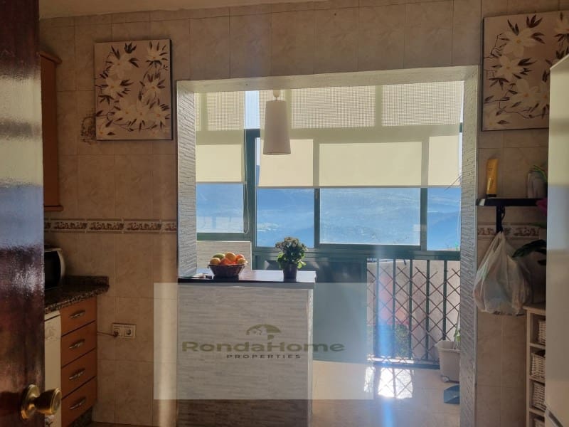 3 sypialnia Mieszkanie na sprzedaż w Cortes de la Frontera - 75 000 € (Ref: 9804235)