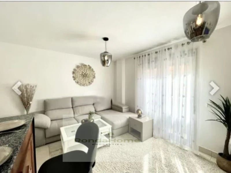 2 bedroom Flat for sale in Las Lagunas de Mijas - € 235,000 (Ref: 9804236)