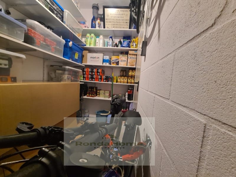 2 soveværelse Lejlighed til salg i Jerez de la Frontera med garage - € 302.000 (Ref: 9813796)