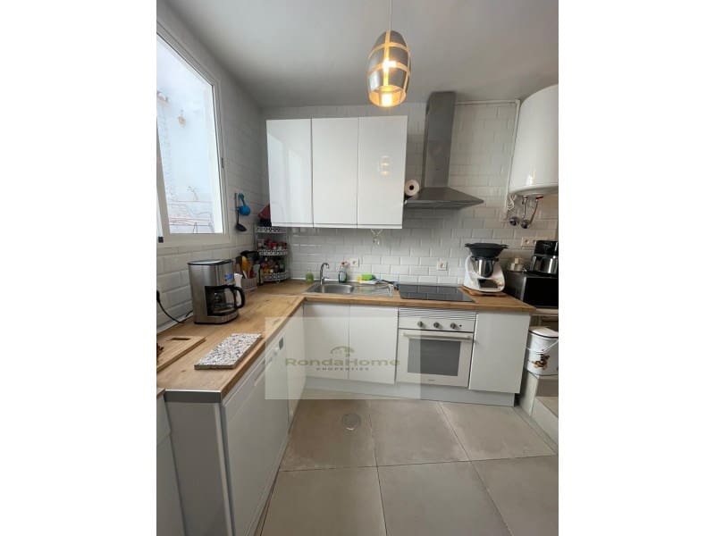 2 soverom Villa til salgs i Montejaque med svømmebasseng - € 178 000 (Ref: 9813797)