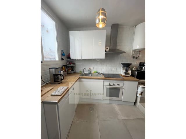 2 soverom Villa til salgs i Montejaque med svømmebasseng - € 178 000 (Ref: 9813797)