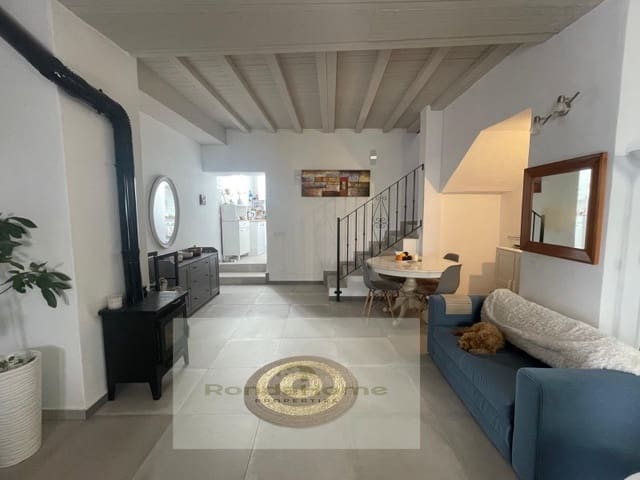 2 soverom Villa til salgs i Montejaque med svømmebasseng - € 178 000 (Ref: 9813797)