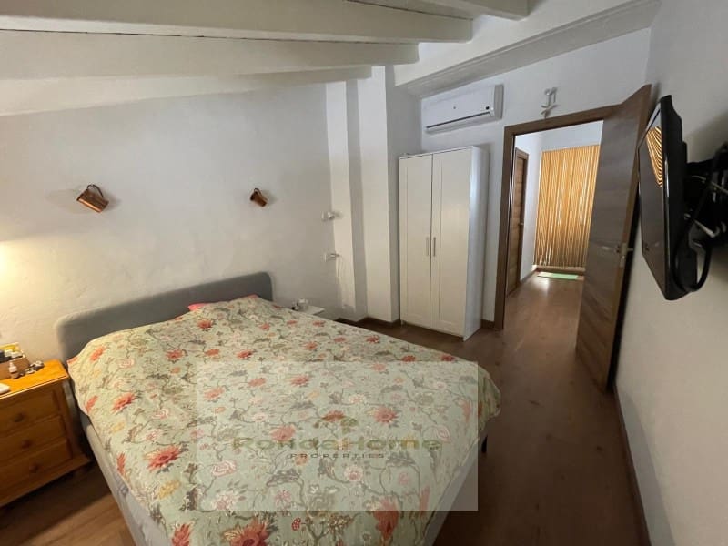2 soverom Villa til salgs i Montejaque med svømmebasseng - € 178 000 (Ref: 9813797)