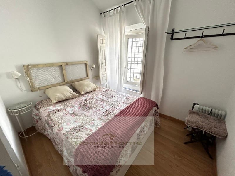 Casa de 2 habitaciones en Ronda en alquiler - 700 € (Ref: 9813798)