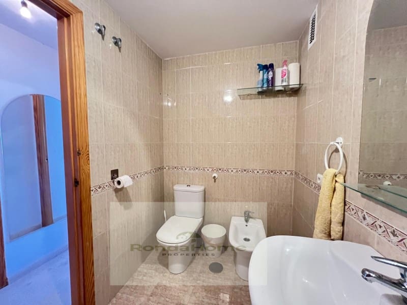 3 sypialnia Mieszkanie do wynajęcia w Benajarafe z basenem garażem - 1 190 € (Ref: 9818077)