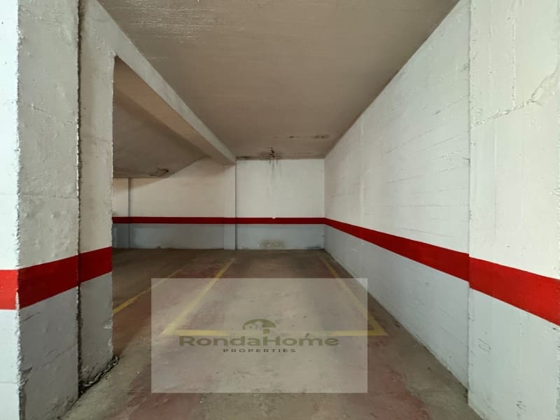Piso de 3 habitaciones en Arroyo de la Miel en alquiler con garaje - 1.450 € (Ref: 9818078)
