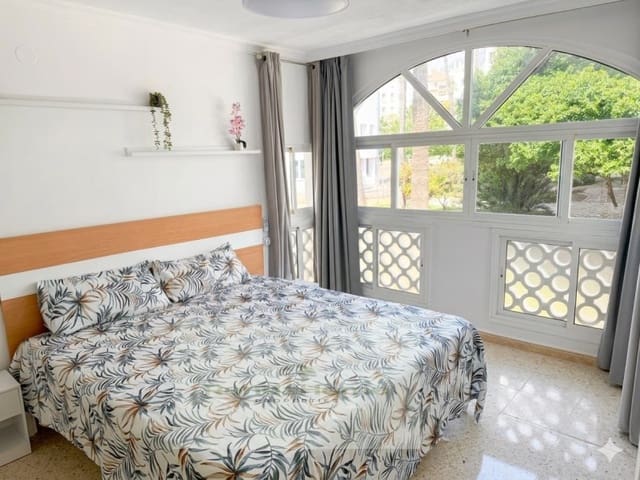 Piso de 3 habitaciones en Arroyo de la Miel, Benalmádena en alquiler con garaje - 1.450 € (Ref: 9818078)