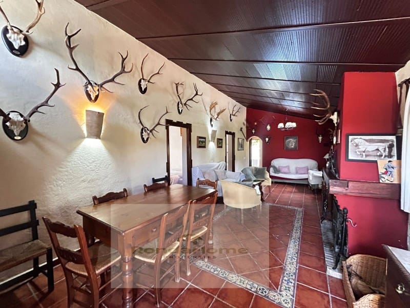 2 soverom Finca/Herregård til salgs i Ronda med svømmebasseng garasje - € 325 000 (Ref: 9820397)