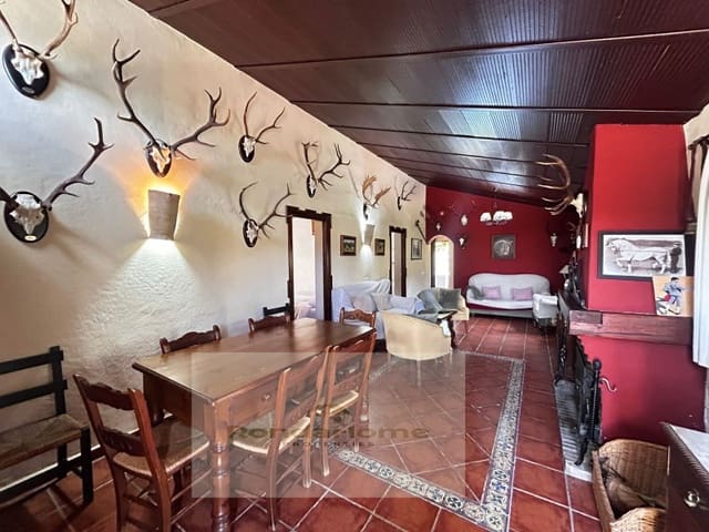 2 soverom Finca/Herregård til salgs i Ronda med svømmebasseng garasje - € 325 000 (Ref: 9820397)