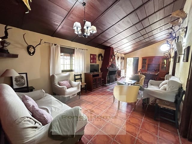 2 soverom Finca/Herregård til salgs i Ronda med svømmebasseng garasje - € 325 000 (Ref: 9820397)