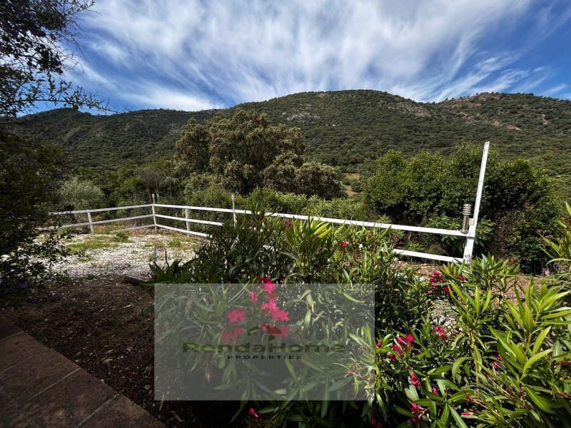 2 soverom Finca/Herregård til salgs i Ronda med svømmebasseng garasje - € 325 000 (Ref: 9820397)