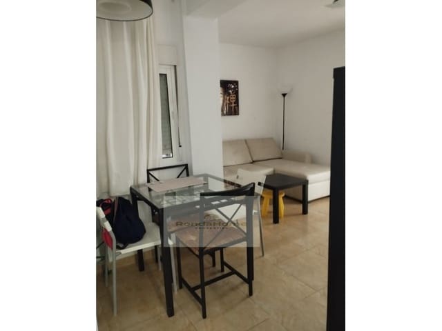 2 quarto Apartamento para arrendar em Torremolinos - 1 000 € (Ref: 9826632)