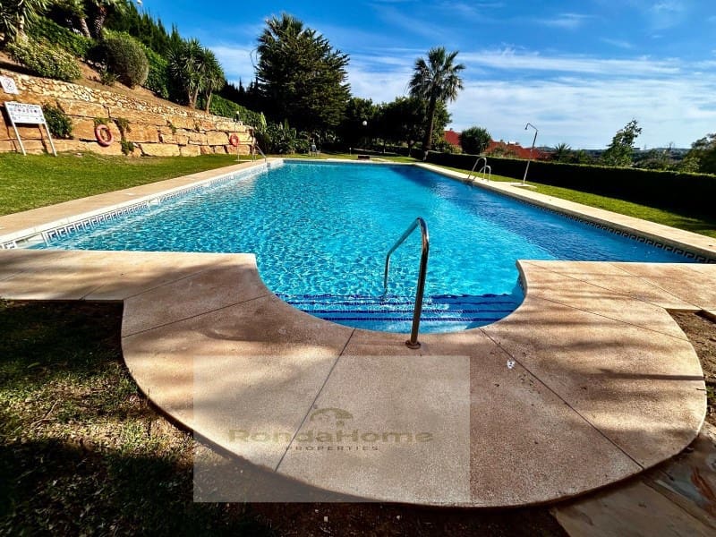 2 soverom Leilighet til salgs i Fuengirola med garasje - € 385 000 (Ref: 9836571)