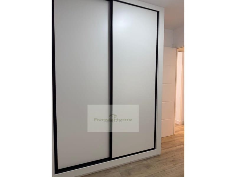 4 Zimmer Wohnung zu vermieten in Fuengirola mit Garage - 1.900 € (Ref: 9849625)