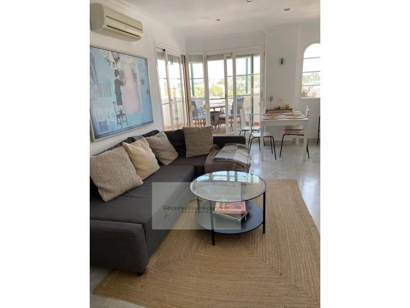 2 bedroom Flat for rent in Nueva Andalucia with pool garage - € 2,300 (Ref: 9865115)