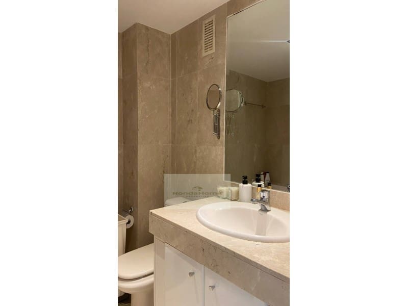 2 bedroom Flat for rent in Nueva Andalucia with pool garage - € 2,300 (Ref: 9865115)