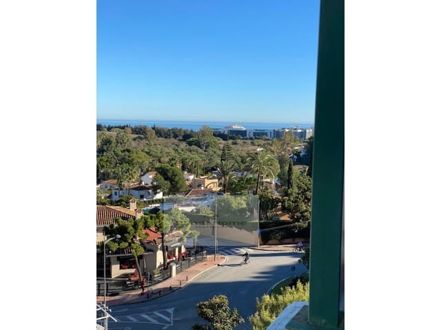 2 bedroom Flat for rent in Nueva Andalucía Centro, Marbella with pool garage - € 2,300 (Ref: 9865115)