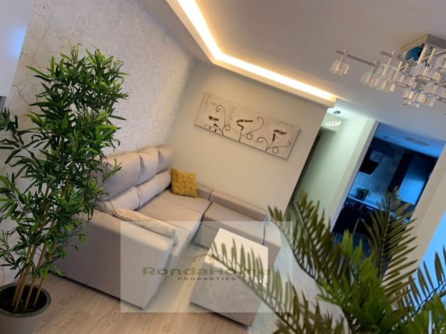 2 bedroom Villa for rent in Puerto Marina, Benalmádena with garage - € 2,290 (Ref: 9865116)
