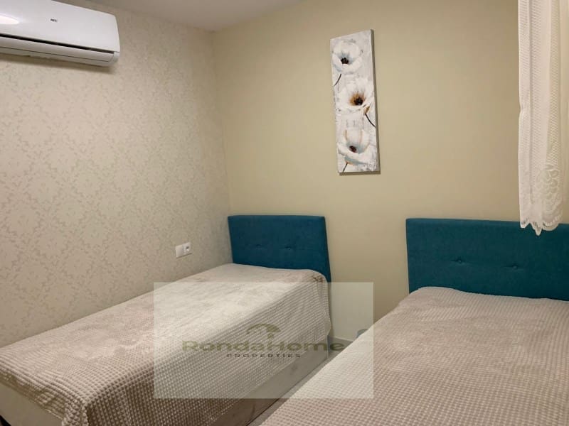 2 bedroom Villa for rent in Benalmadena with garage - € 2,290 (Ref: 9865116)