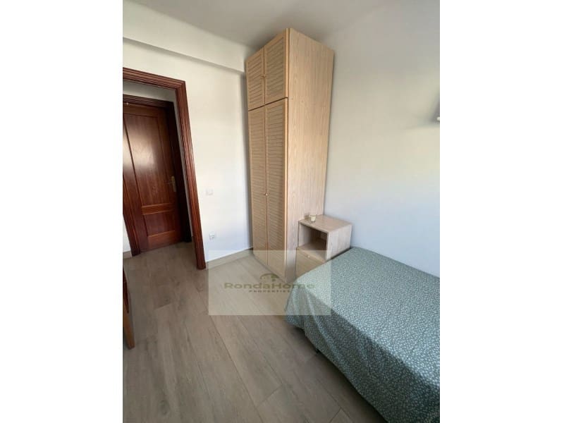 3 bedroom Flat for rent in Ronda - € 685 (Ref: 9865117)