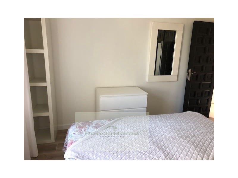 Piso de 2 habitaciones en New Golden Mile en alquiler con piscina - 1.300 € (Ref: 9878658)