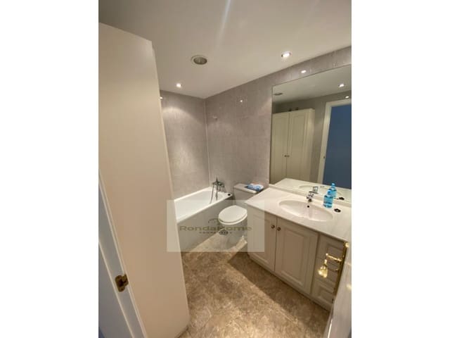 4 soverom Leilighet til leie i Rodeo Alto - Guadaiza - La Campana, Marbella med svømmebasseng garasje - € 2 000 (Ref: 9881806)