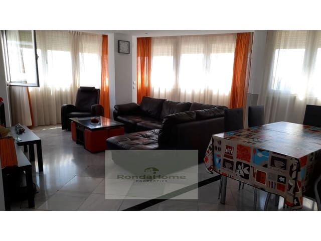 Piso de 2 habitaciones en Torremolinos en alquiler con piscina - 1.400 € (Ref: 9901268)