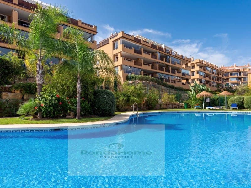 2 soveværelse Lejlighed til salg i Riviera del Sol med garage - € 369.000 (Ref: 9922169)