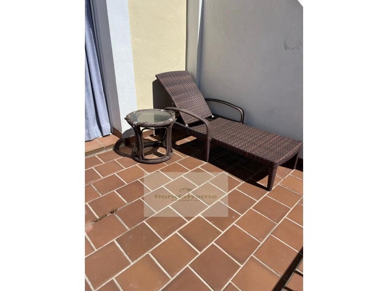 2 quarto Apartamento para arrendar em Nueva Andalucia com piscina garagem - 2 600 € (Ref: 9922170)