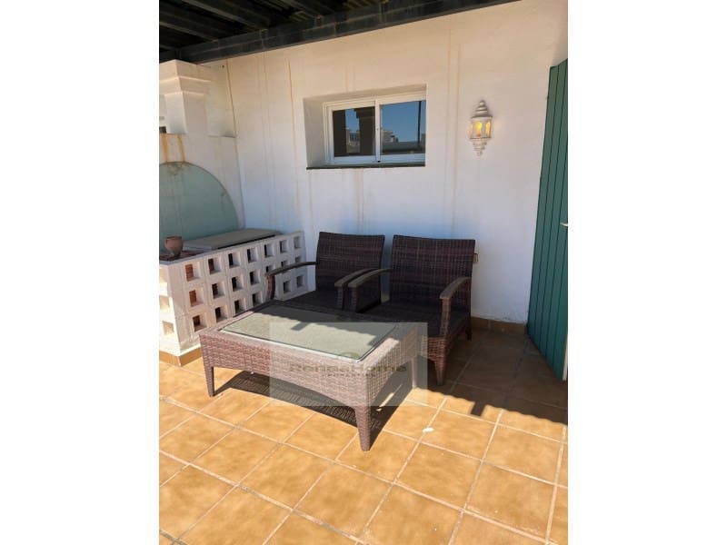 2 quarto Apartamento para arrendar em Nueva Andalucia com piscina garagem - 2 600 € (Ref: 9922170)