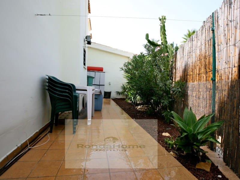 2 soveværelse Lejlighed til salg i Benalmadena med garage - € 385.000 (Ref: 9938100)